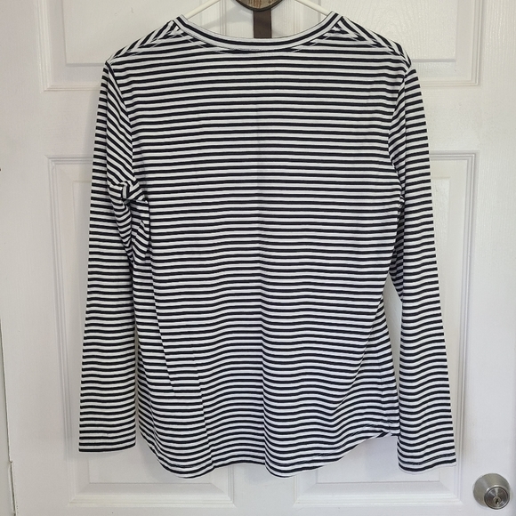 Natural Reflections Woman's Long Sleeve V-Neck Pullover Blouse, Size: Large - Picture 12 of 13